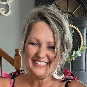 Meet your Posher, Jenny